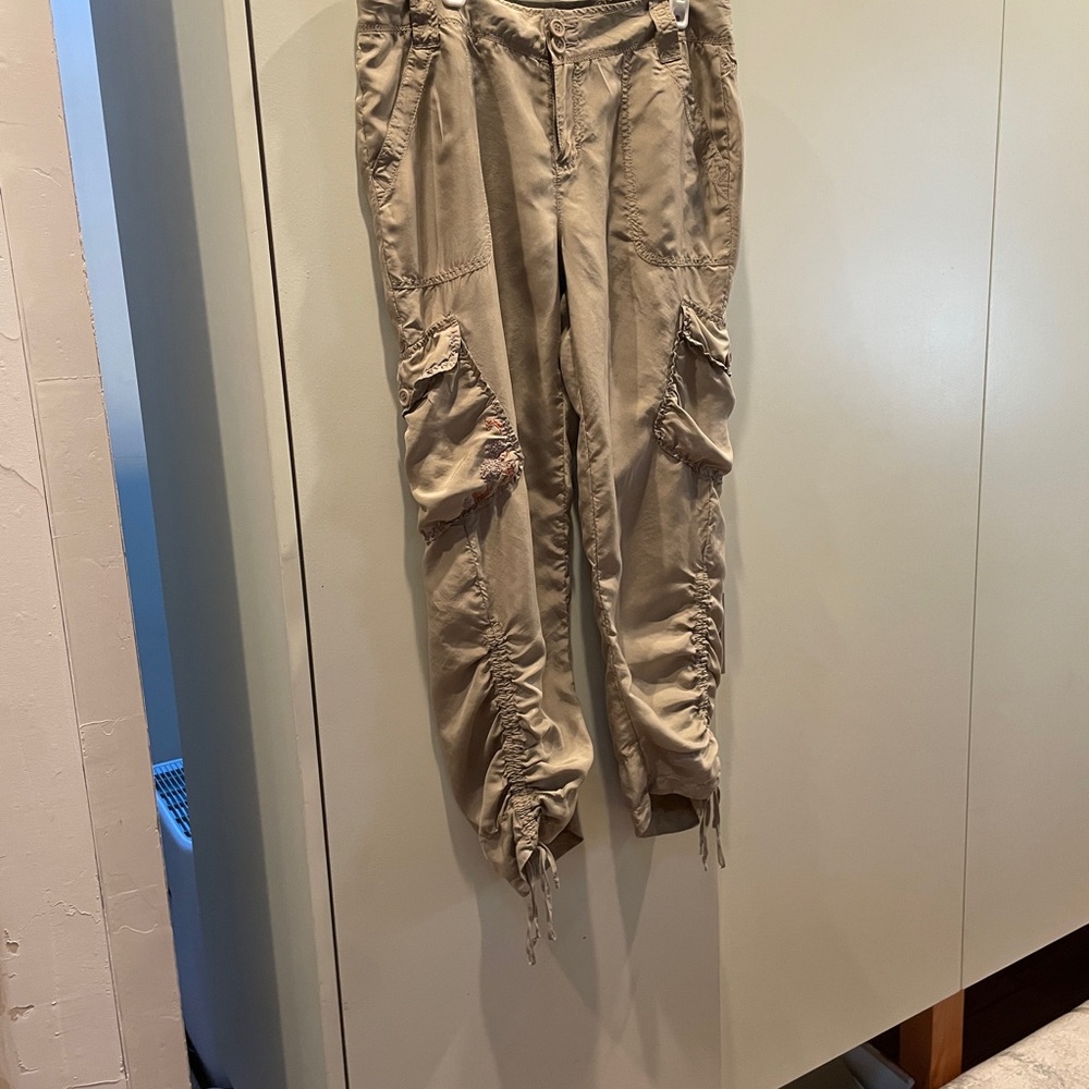 DKNY Tan Capris Pants
